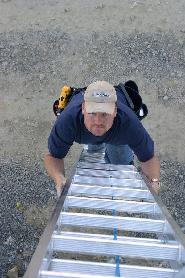 Werner 32ft Type IA Aluminum D-Rung Extension Ladder - D1532-2