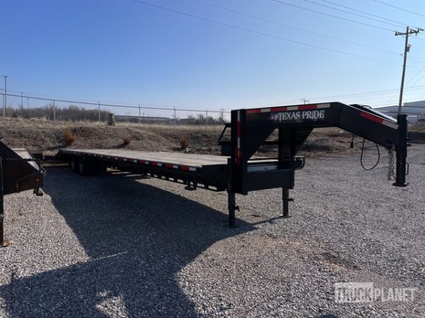 Texas Pride FT835524KGN 40 ft T/A Gooseneck Flatbed Trailer