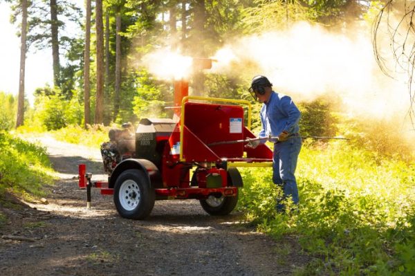 Barreto E3107C Chipper, Briggs & Stratton Vanguard V-Twin 31HP