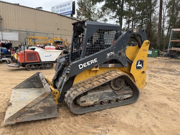 2022 Skid Steer John Deere 317G (#1898) - Image 2