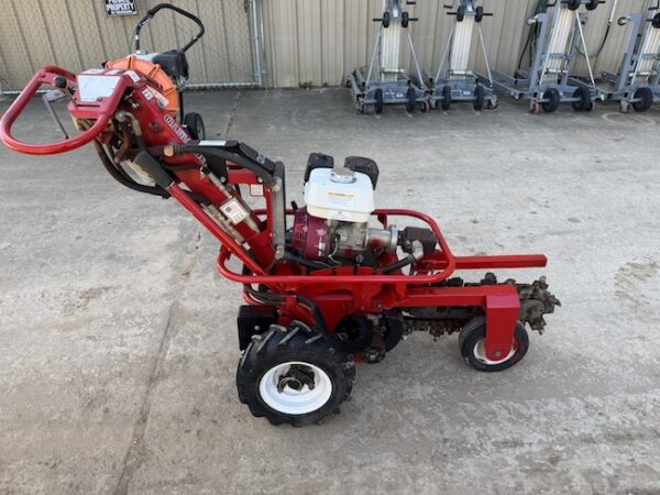 2019 Barreto 712MTH Micro Trencher